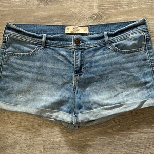 Hollister Midi Denim Shorts Waist 31 Size 13